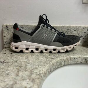 On Cloud Men's Cloudswift 2 Running Shoes Size 8.5